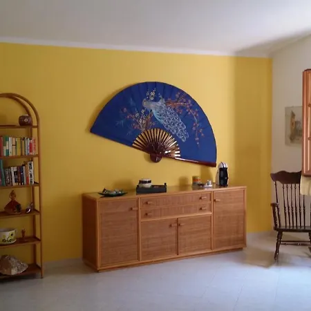 Zeffiro Feriehus Chia